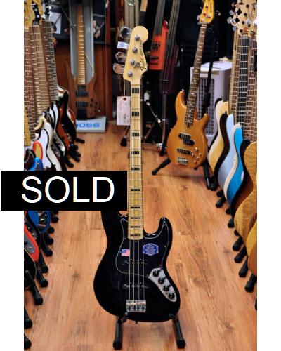 Fender American Deluxe Jazz Bass IV Black-Maple